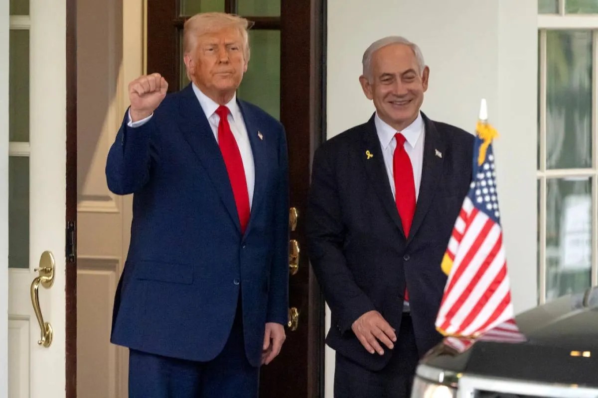 Israel Ceasefire : क्या नेतन्याहू की कुर्सी खतरे में है ? इजराइल में भारी विरोध प्रदर्शन और ट्रंप का बड़ा दांव!