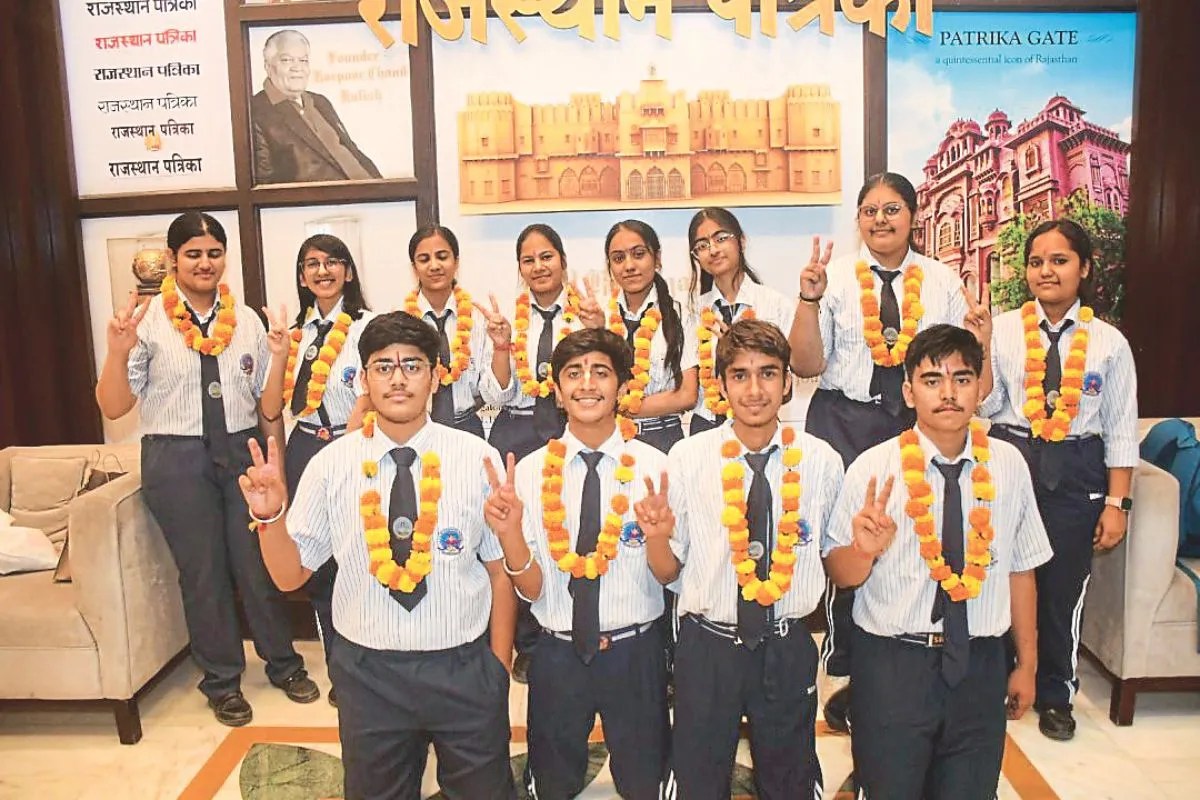 CBSE 10th Result: बेटियों ने किया टॉप, बताया सक्सेस मंत्र, चित्तौड़गढ़ के जुड़वां भाइयों का कमाल, आए 98-99%