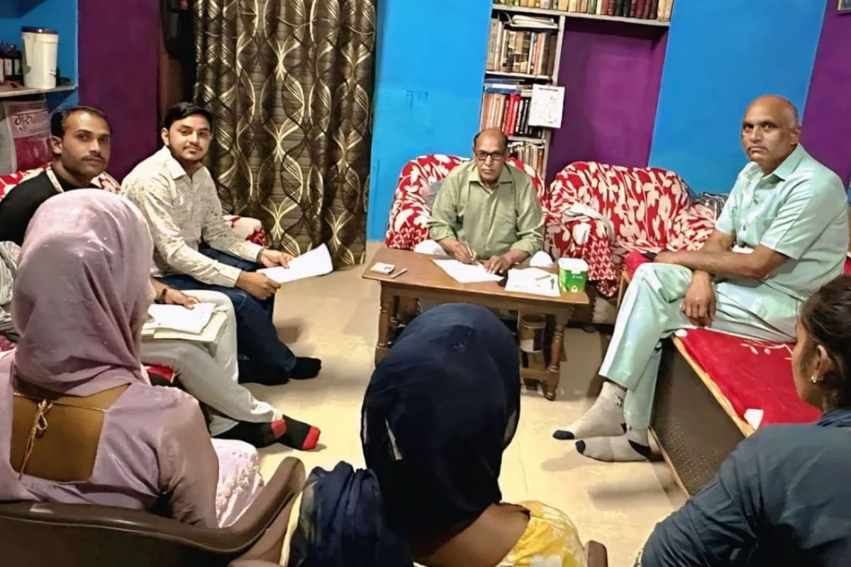 Rajasthan: बाल विवाह में पहुंची पुलिस तो भागा पंडित, हलवाई को मिल गई चेतावनी, मचा हड़कंप