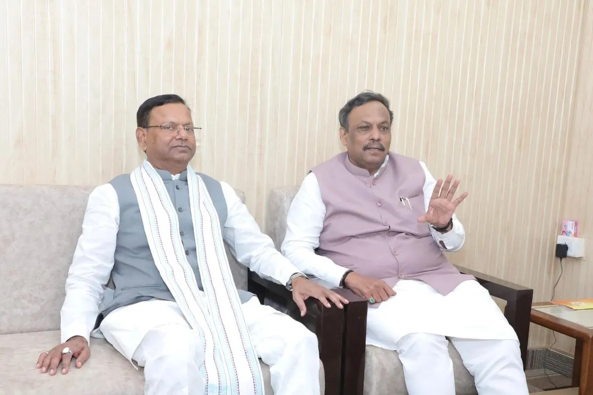 कौन हैं विनोद तावड़े, जो यूपी में कर रहे हैं ताबड़तोड़ मीटिंग, क्या यूपी भाजपा में कुछ बदलने वाला है?