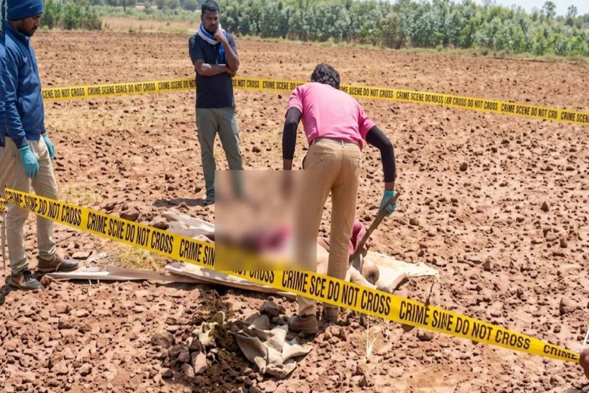 हत्या के बाद बोरे में भरी लाश और कुएं में फेंका; सड़े-गले शव के पास कीड़े ही कीड़े, बदबू ने खोला ‘गुप्त’ राज