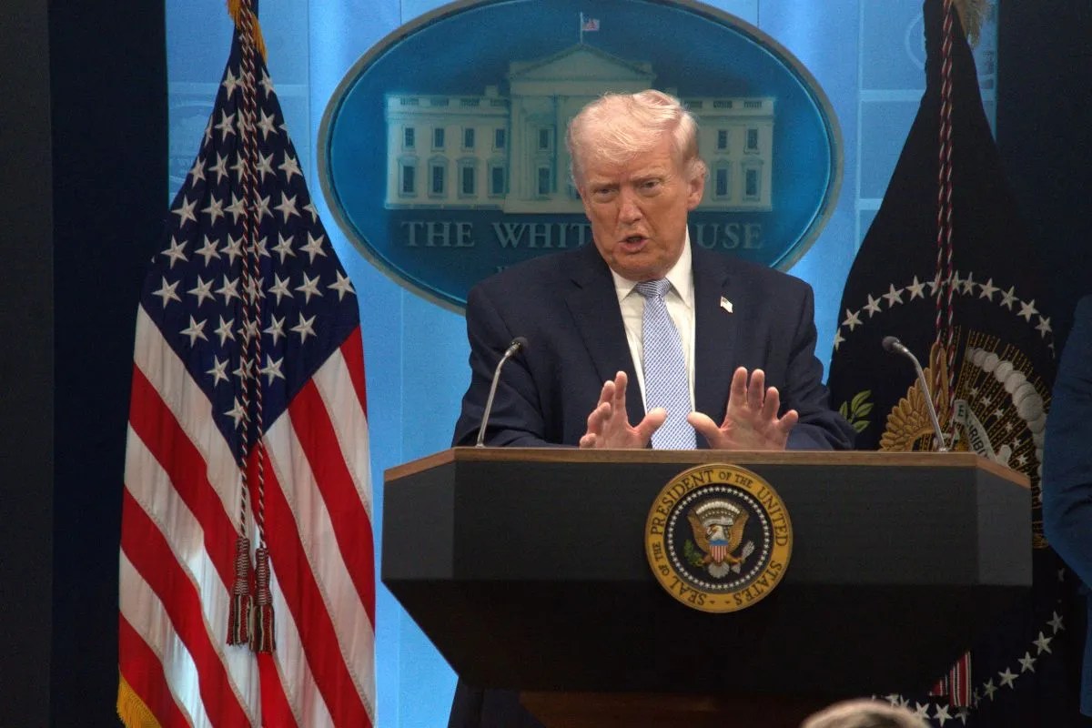 ईरान को अमेरिका की लास्ट वार्निंग, ट्रंप के अल्टीमेटम के बाद महायुद्ध में नया मोड़!