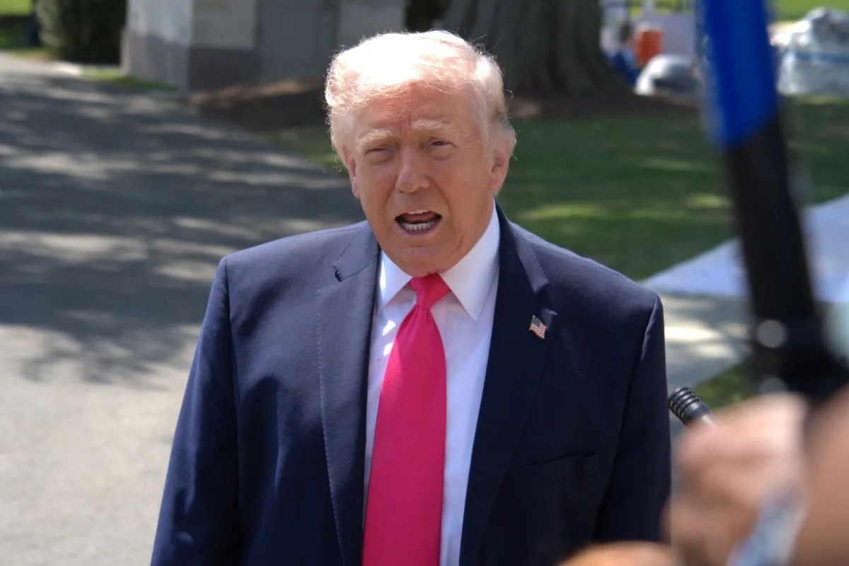 यूरेनियम सौंपने को तैयार है ईरान? दूसरे दौर की वार्ता से पहले डोनाल्ड ट्रंप ने किया बड़ा दावा