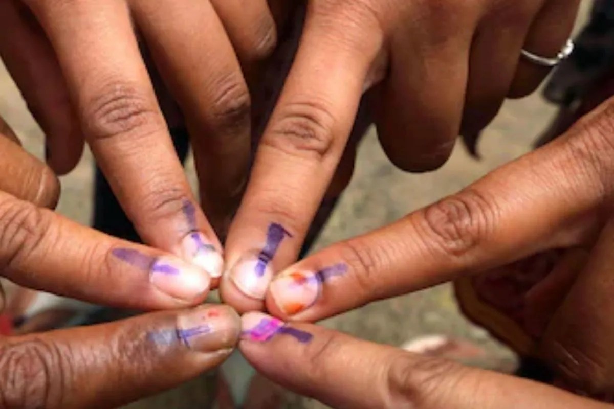 Tamil Nadu Assembly Election2026: शहरी मतदाता घटे, Tiruporur में महिला वोटर्स आगे