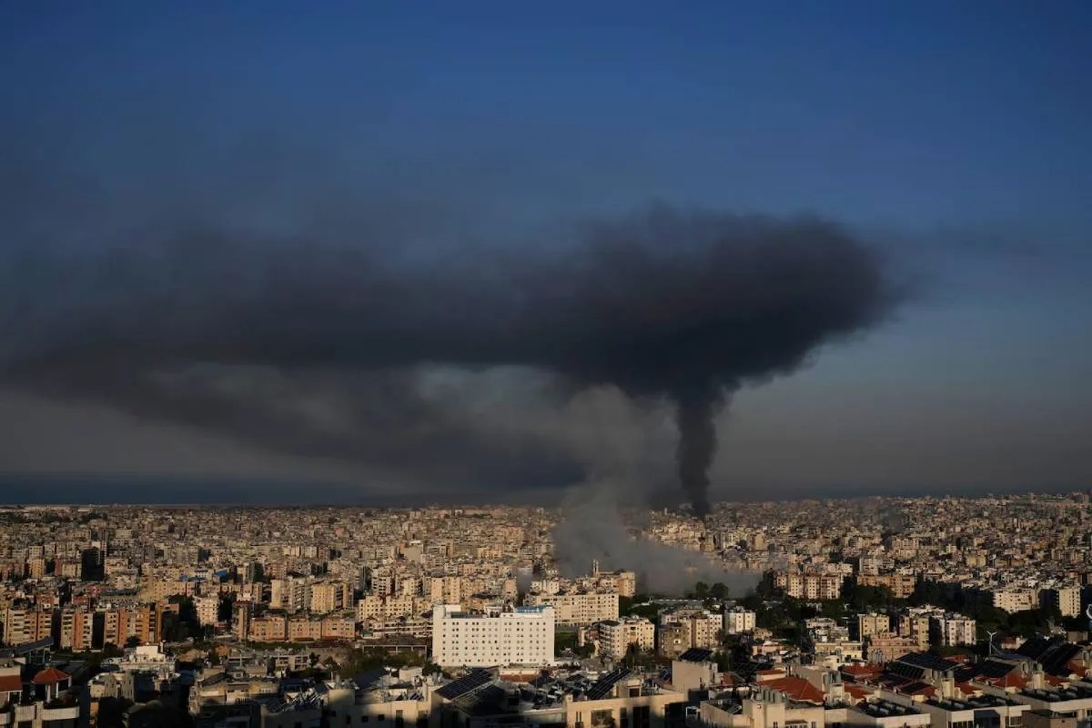 Hezbollah Attack: हिजबुल्लाह ने किया इजराइली सेना पर बड़ा हमला, गोलानी ब्रिगेड को बनाया निशाना