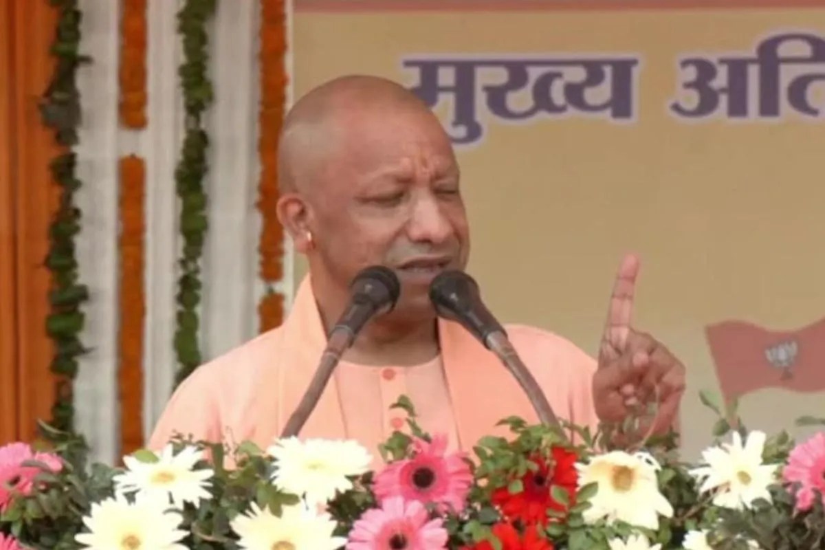 सीएम योगी का बड़ा ऐलान…प्रदेश भर में बाबा साहब की प्रतिमा पर लगेगा छत्र, जयंती पर होंगे भव्य कार्यक्रम