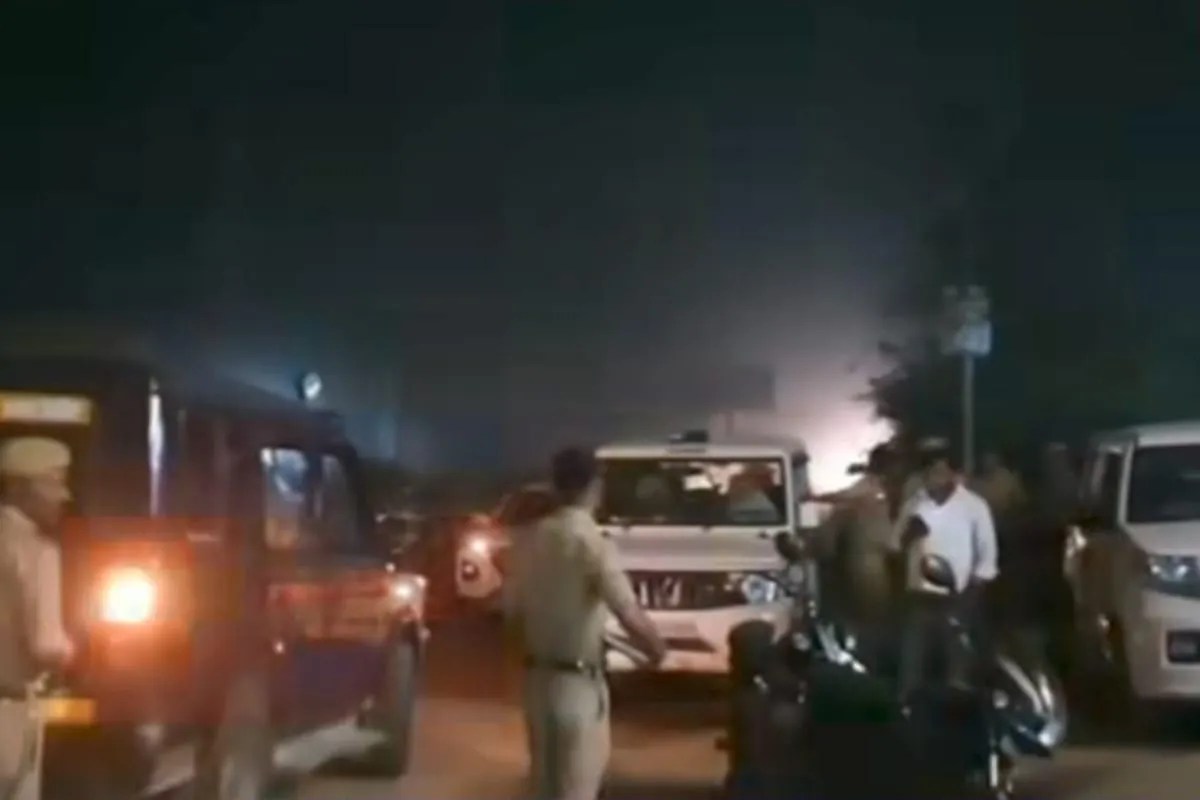 देवरिया के रेस्टोरेंट में आधी रात को चली गोली, युवक की मौत