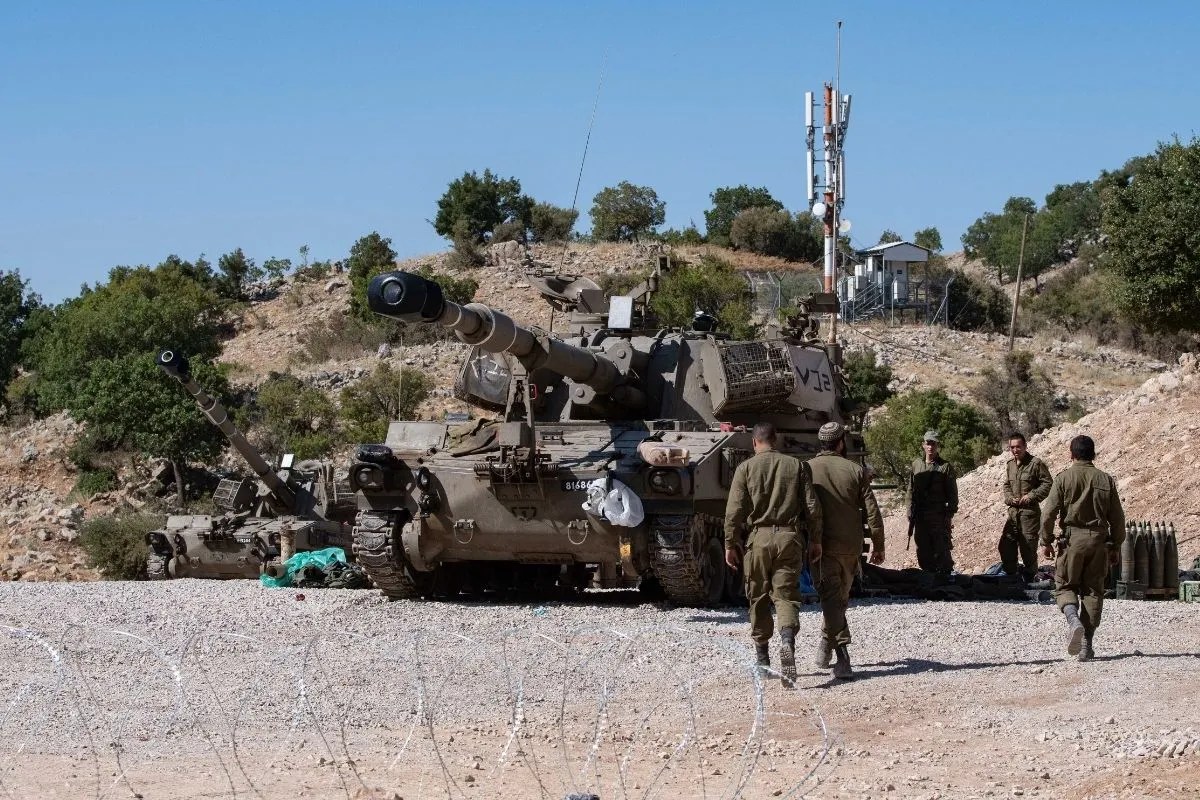 इजरायल का दक्षिणी लेबनान पर ताबड़तोड़ हमला, लोगों को तुरंत जगह खाली करने की चेतावनी, किसे बनाया निशाना?