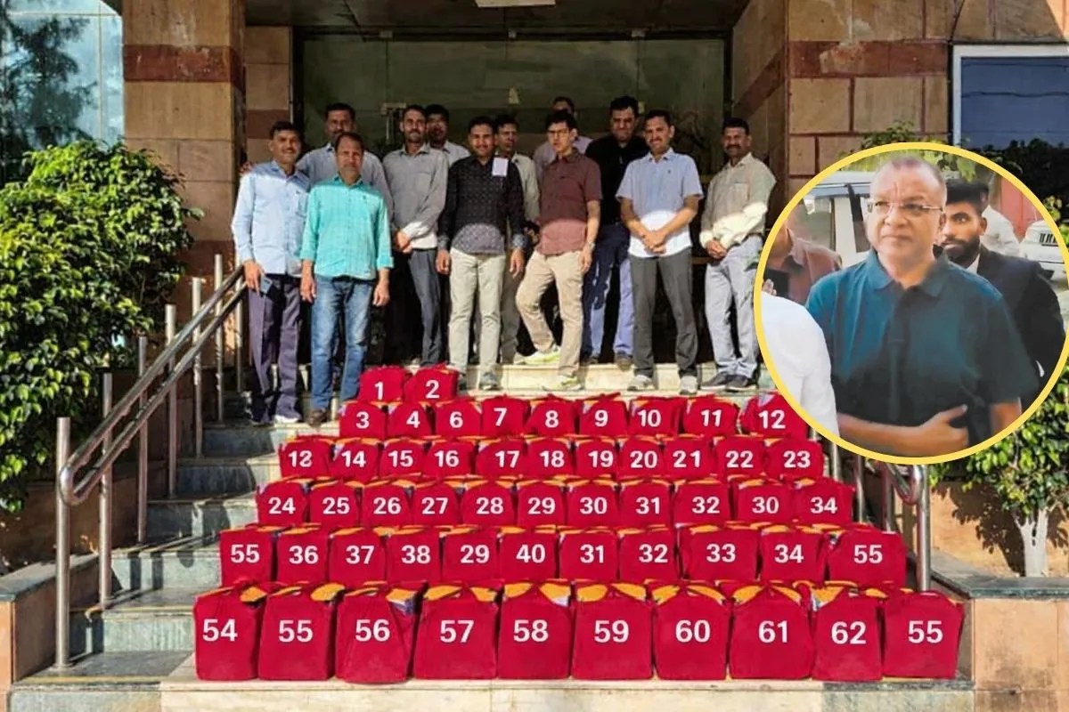 JJM Scam: 55 ‘पोटलियों’ में कोर्ट पहुंचा 960 करोड़ का घोटाला, रिटायर्ड IAS की बढ़ाई रिमांड, इंजीनियर समेत 10 आरोपी के खिलाफ चार्जशीट पेश