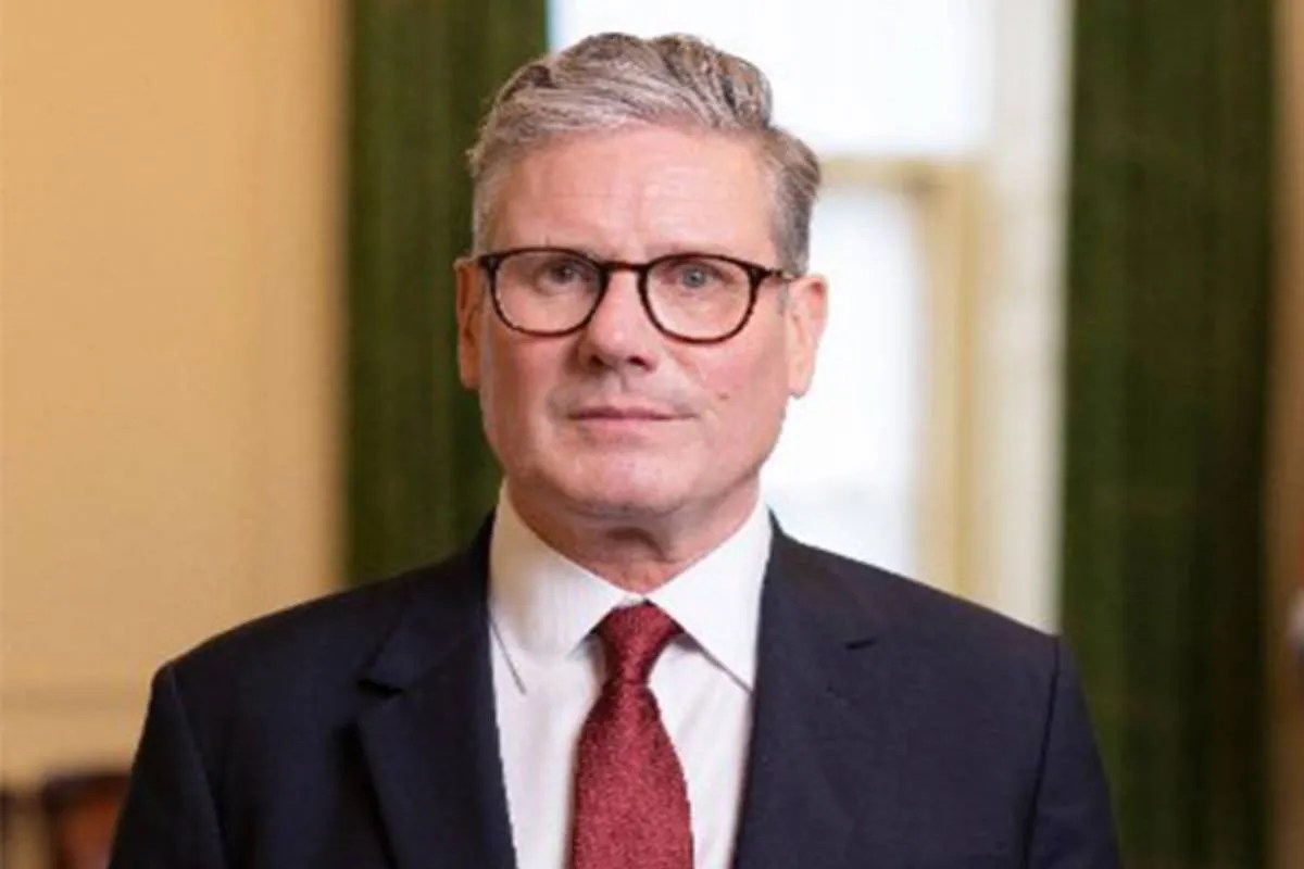 Strait of Hormuz: होर्मुज खोलने के लिए 35 देशों को एकजुट करेगा ब्रिटेन,क्या अकेले सामना करेगा ईरान