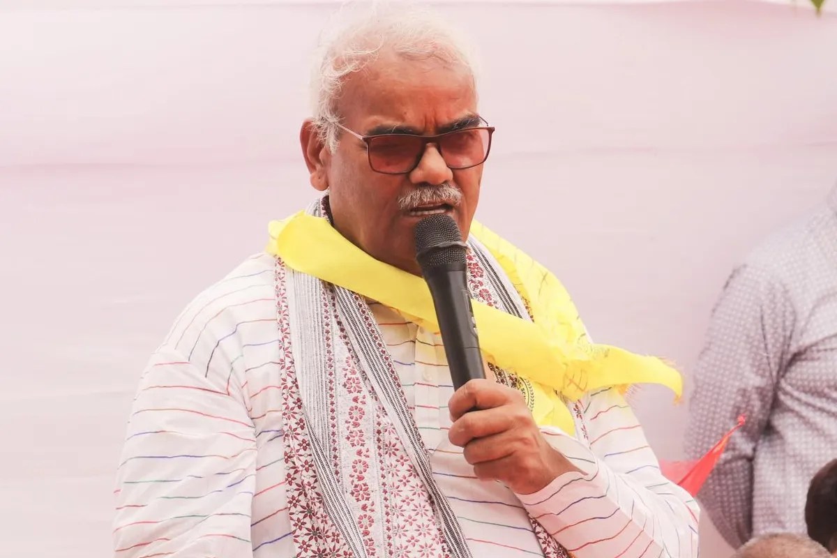 एक्शन मोड में सरकार: मंत्री दिलावर के दौरे के बाद गिर रही गाज, प्रशासक पदमुक्त, अधिकारी निलंबित