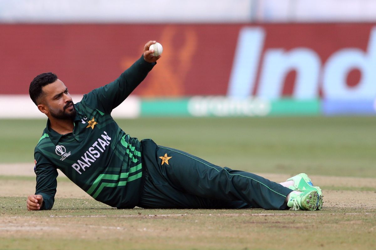 बुरा फंसे मोहम्मद नवाज, टी20 वर्ल्ड कप में किया ऐसा काम, लग सकता है बैन, इंग्लैंड में टी20 ब्लास्ट से भी किया बाहर