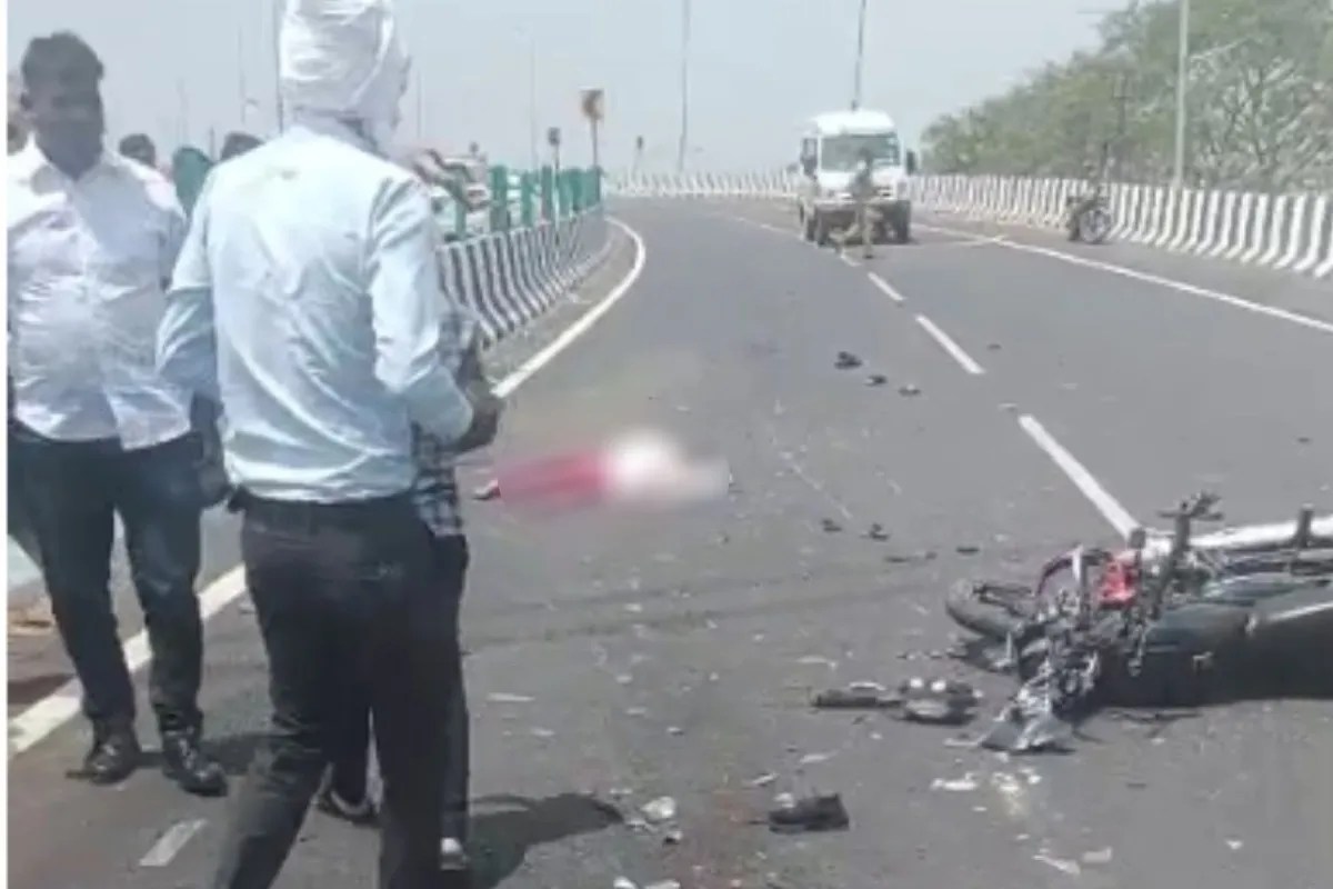 बोलेरो ने बाइक में मारी टक्कर, 15 फीट उछलकर गिरा मासूम, एक ही परिवार के 4 लोगों की मौत