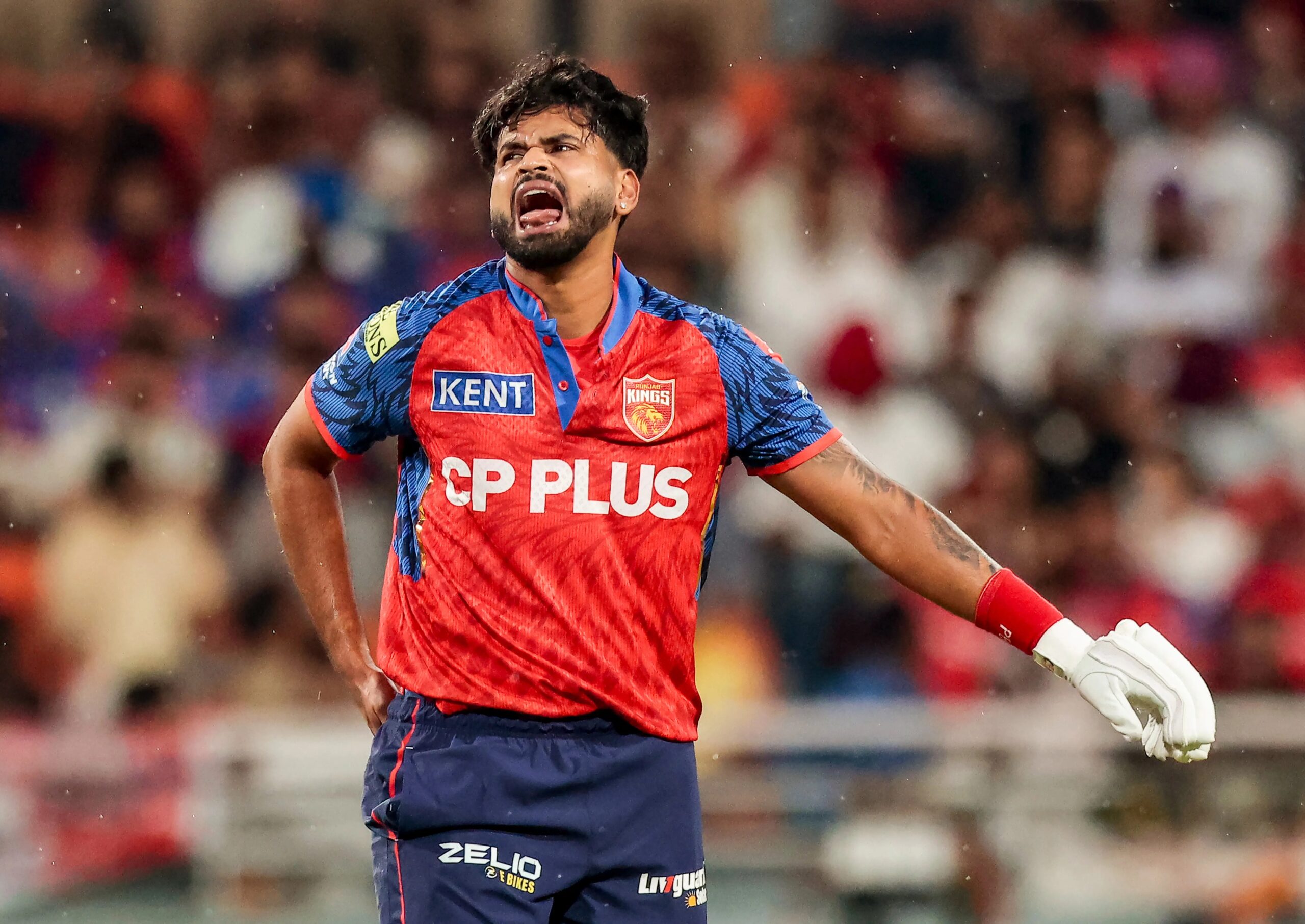 Shreyas Iyer Fined, PBKS vs GT: श्रेयस अय्यर ने पहले ही मैच में कर दी ये गलती, लगा 12 लाख का जुर्माना!