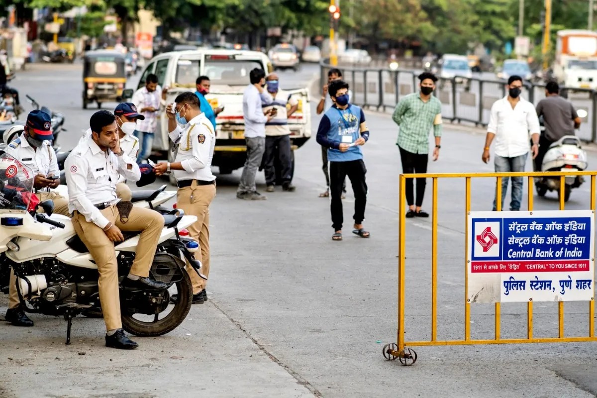 महाराष्ट्र दिवस पर मुंबई में होगा भव्य परेड शो, कई अहम सड़के रहेंगी बंद, ट्रैफिक एडवाइजरी जारी