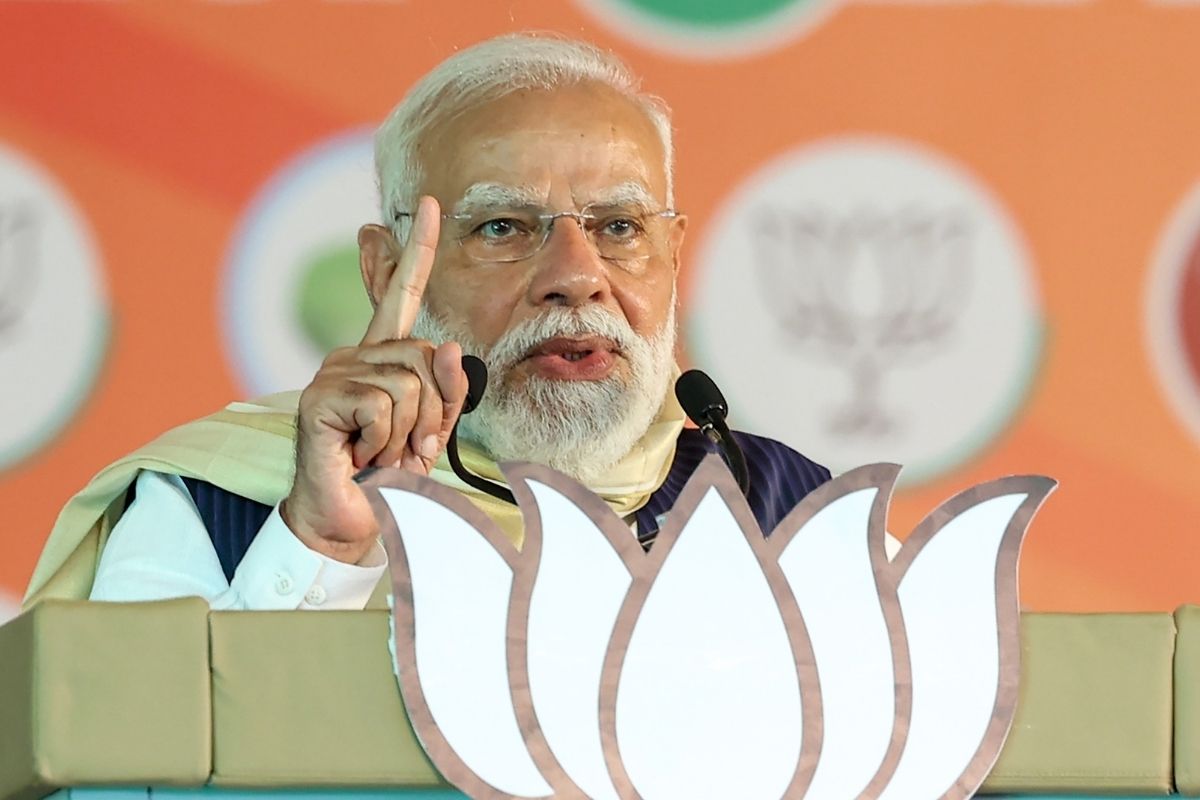 बंगाल चुनाव 2026: PM मोदी का TMC पर गंभीर आरोप, कहा- 15 साल में बदतर हुए हालात, न पढ़ाई-न कमाई