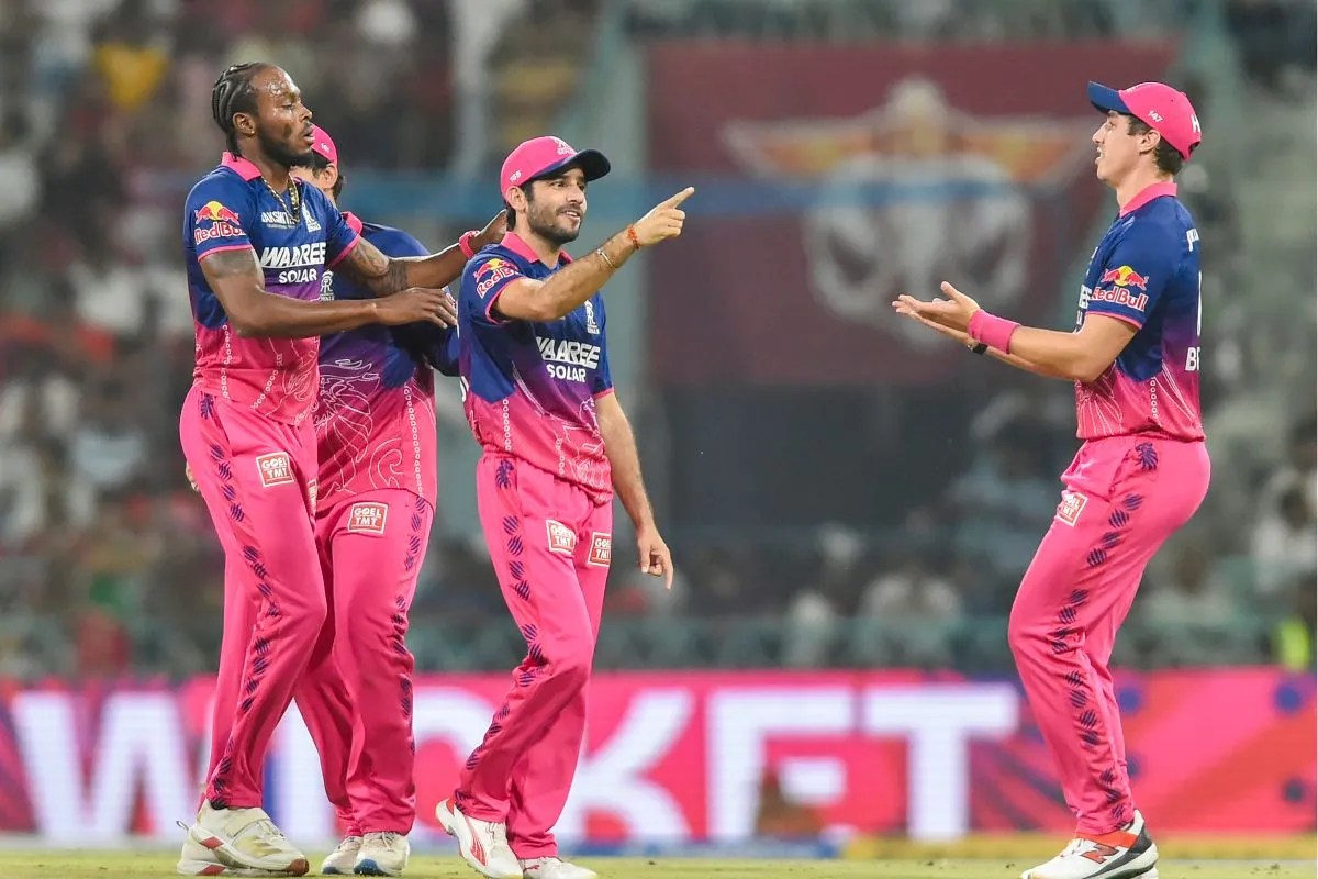 MI या CSK नहीं, इन 2 टीमों के प्लेऑफ में पहुंचने की उम्मीदें लगभग खत्म, जानें सबसे आगे कौन