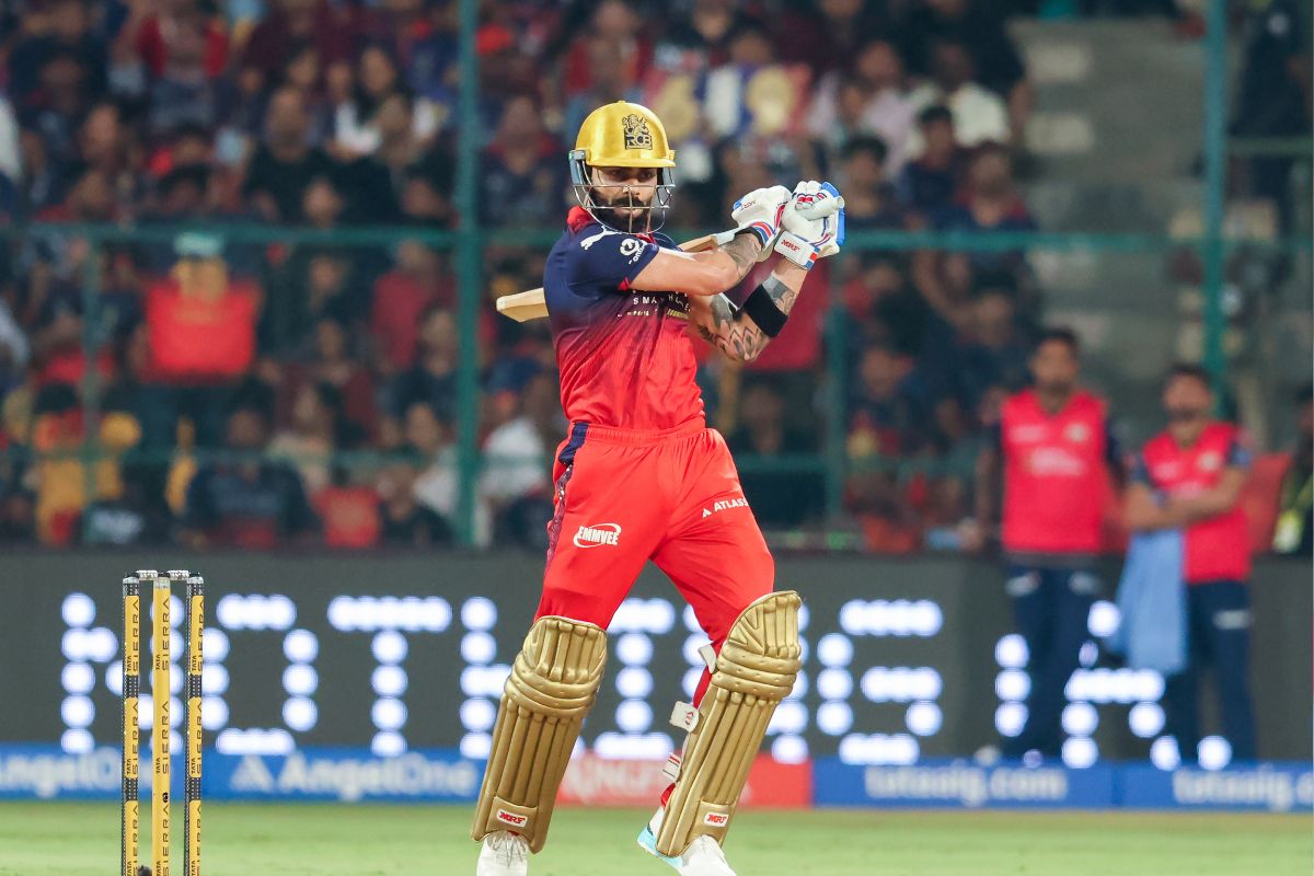 एम चिन्नस्वामी में गरजे विराट कोहली और बने कई रिकॉर्ड, IPL में ऐसा करने वाले बन गए पहले खिलाड़ी