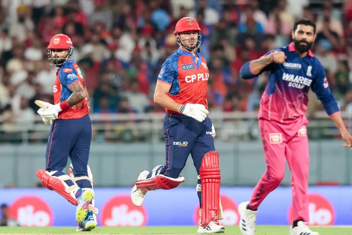 मार्कस स्टोयनिस ने उधेड़ी राडस्थान रॉयल्स के गेंदबाजों की बखियां, 22 गेंदों में 62 रन ठोक बढ़ाई RR की मुश्किलें