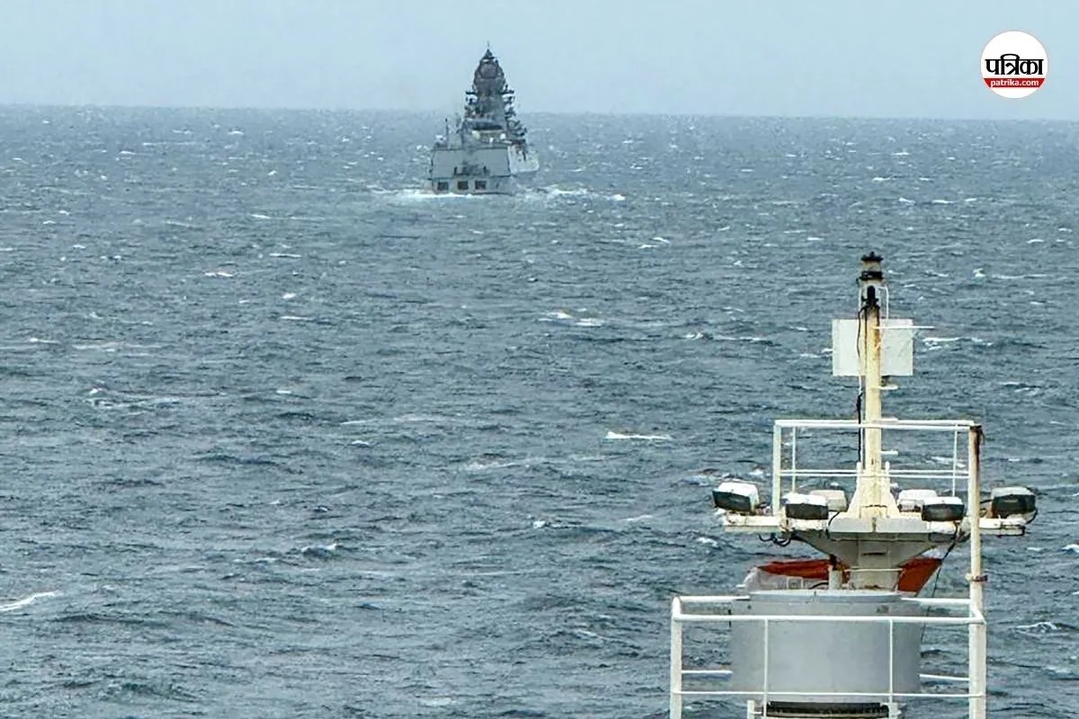 भारतीयों के लिए अच्छी खबर, सरकार ने होर्मुज में फंसे जहाजों के लिए तेहरान से साधा संपर्क