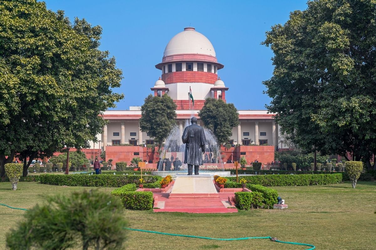 ‘ट्रिब्यूनल से क्लीन चिट मिली तो मिलेगा वोट का अधिकार’, बंगाल SIR को लेकर सुप्रीम कोर्ट का बड़ा फैसला