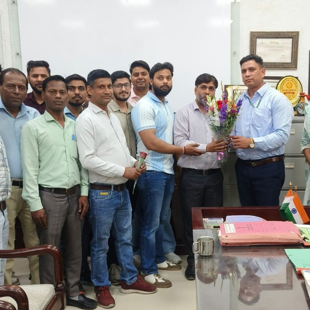 दैनिक वेतन भोगी कर्मचारियों को मिला लंबित PF का भुगतान:मेरठ छावनी परिषद ने फरवरी 2022 से जुलाई 2022 तक का अंशदान जमा किया