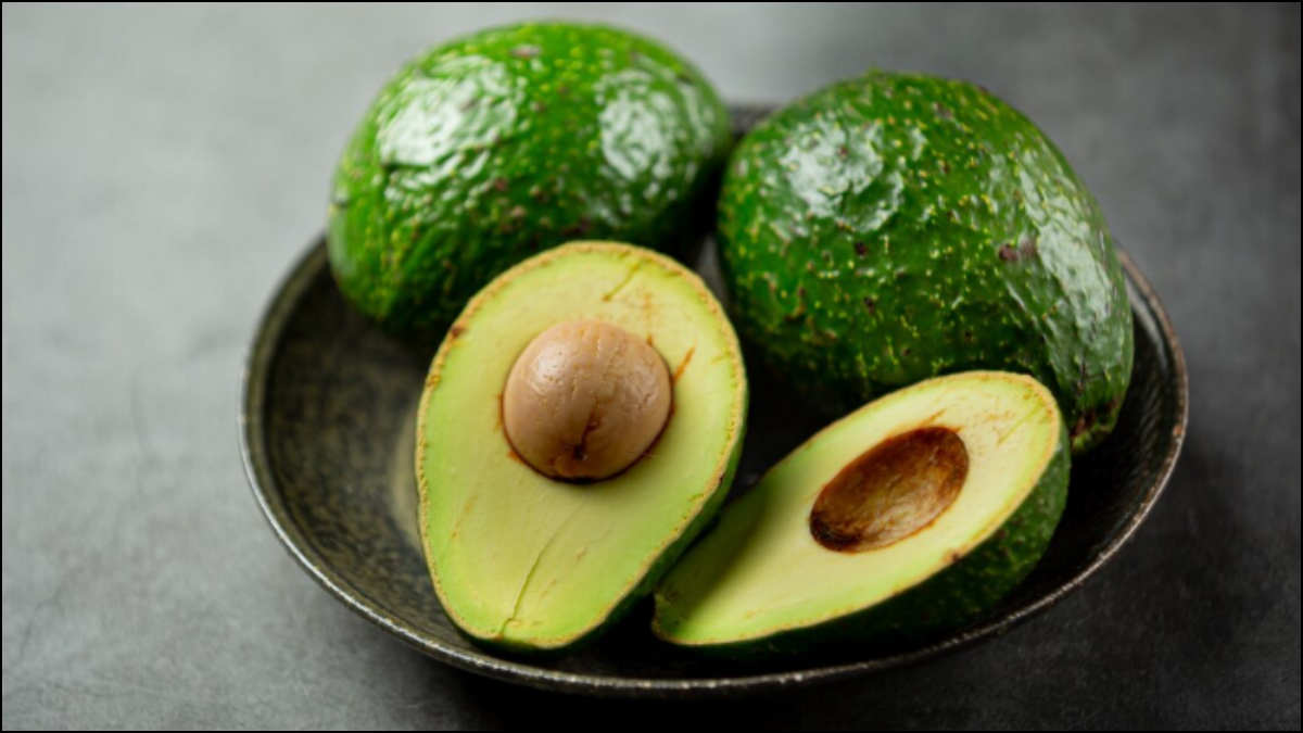 एवोकाडो खाने के शौकीन जान लें, जरा सी लापरवाही अस्पताल पहुंचा सकती है, Avocado Hand से बचने के लिए बरतें ये सावधानी