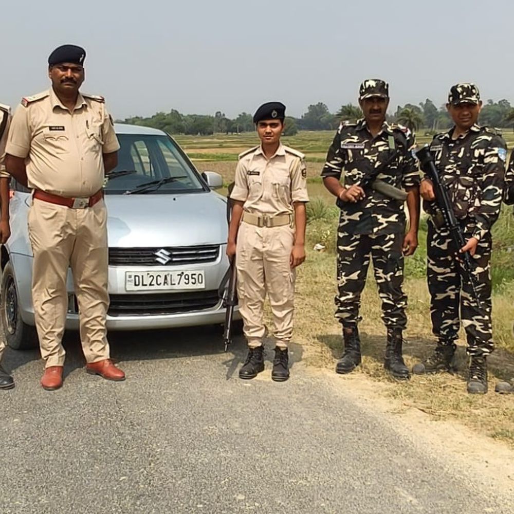 SSB ने भारत-नेपाल बॉर्डर पर 294 लीटर शराब पकड़ी:मधुबनी में 2 जगह से एक कार सहित भारी मात्रा में नेपाली शराब बरामद
