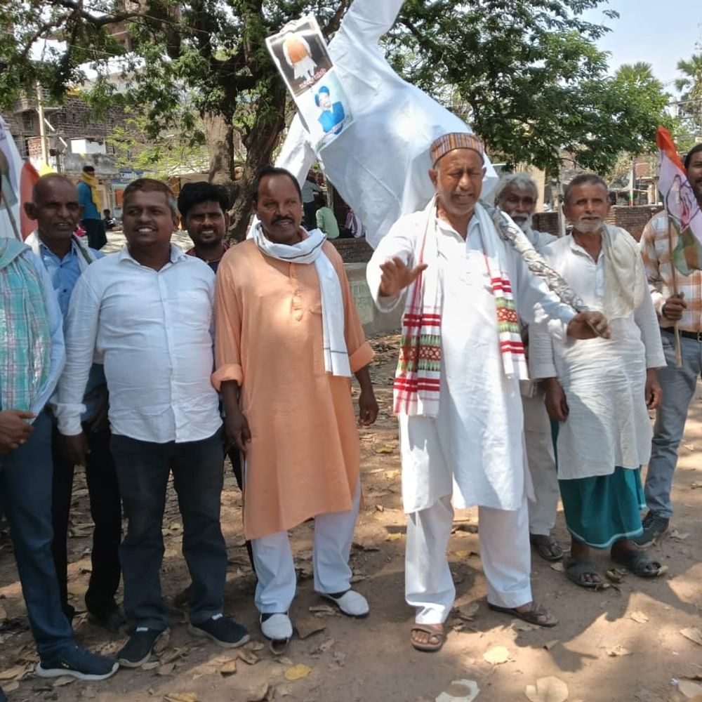 हसपुरा में कांग्रेस ने पीएम मोदी का पुतला फूंका:बिजली बिल, गैस की किल्लत और महंगाई को लेकर विरोध प्रदर्शन किया