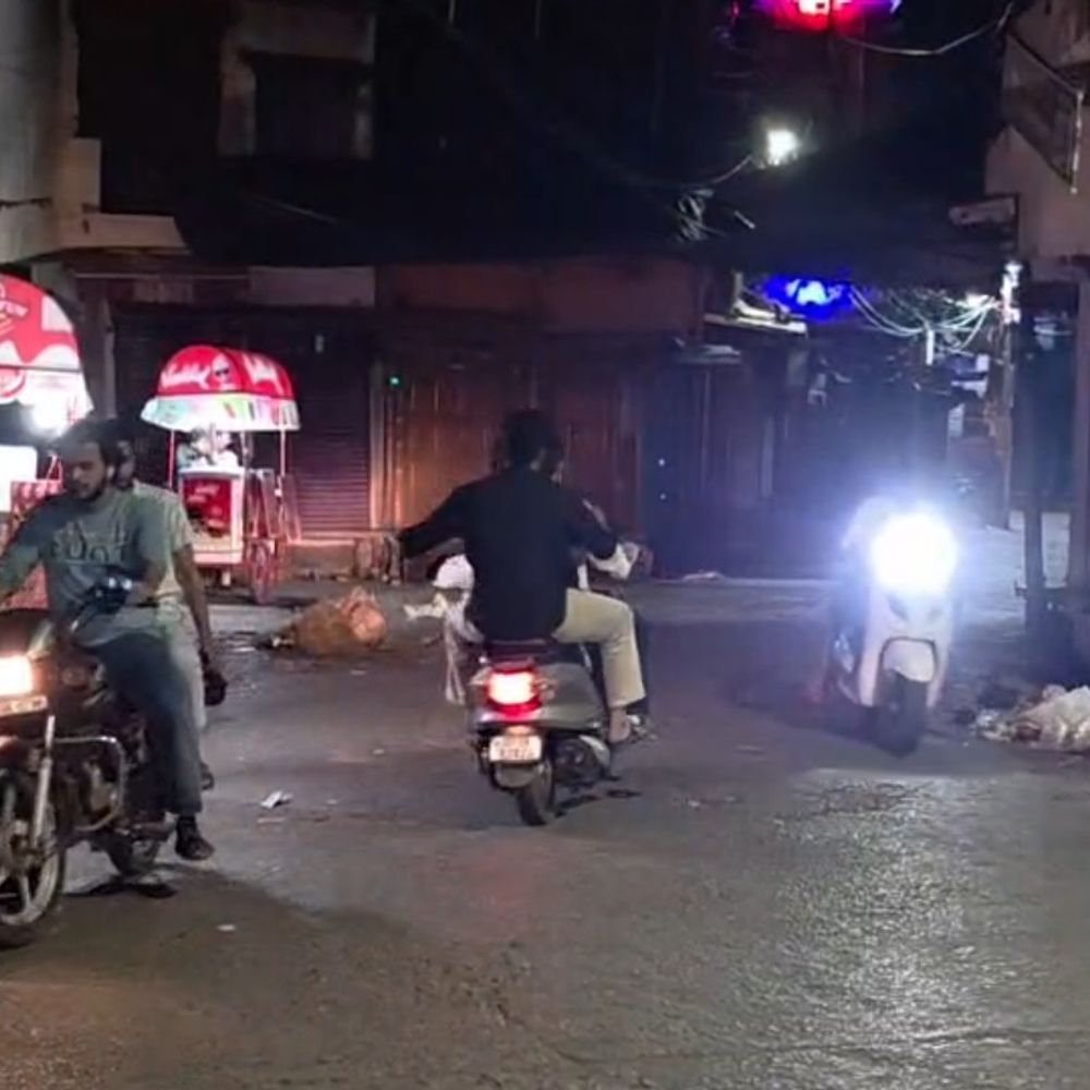 संभल में बारिश से 8 डिग्री तापमान गिरा:न्यूनतम 16, अधिकतम 31 डिग्री; 60 प्रतिशत गेहूं फसल खराब होने से किसान चिंतित