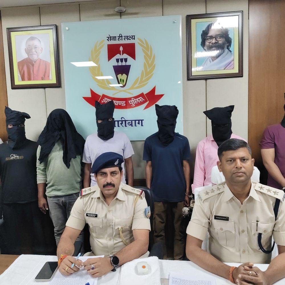 नंदिनी ज्वेलर्स लूट कांड, 7 अपराधी गिरफ्तार:लूट से पहले की थी दुकान की रेकी, आरोपियों के पास से हथियार और जिंदा कारतूस बरामद