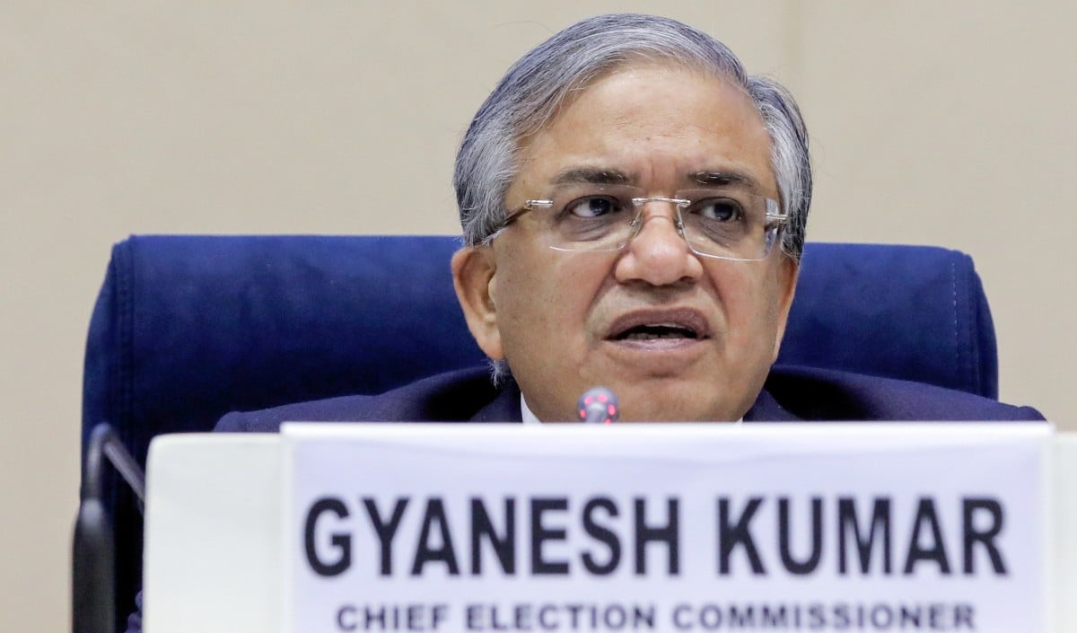 CEC Gyanesh Kumar पर ‘संविधान पर हमले’ का आरोप, 73 सांसदों ने Rajya Sabha में दिया हटाने का Notice