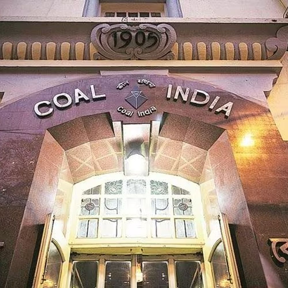 कोल इंडिया का मुनाफा 11% बढ़कर ₹10,839 करोड़ रहा:चौथी तिमाही में रेवेन्यू भी 5.75% बढ़ा; कंपनी अपने निवेशकों को ₹5.25 का लाभांश देगी