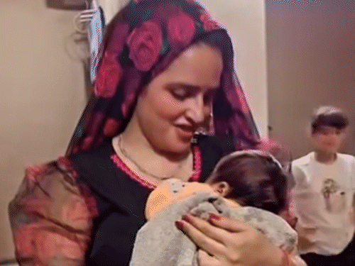 सीमा हैदर ने बेटे का नाम ‘भारत’ रखा:नोएडा में बोलीं- हिंदू होने पर गर्व, पाकिस्तान वापस नहीं जाना चाहती