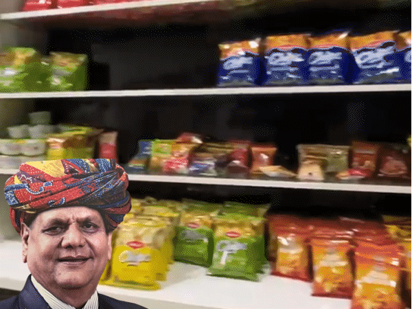 बिना शर्त दोस्तों-रिश्तेदारों को दिए थे बीकाजी के शोरूम:शिवरतन अग्रवाल से लोगों ने कहा था-भुजिया कहां बेचोगे; शेल्फ लाइफ बढ़ाकर विदेशों तक पहुंचाया प्रोडक्ट