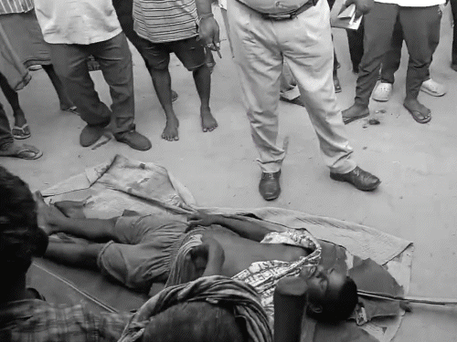 लातेहार में डैम में नहाने गए दो युवक डूबे:नहाने के दौरान गहरे पानी में गए समा गए, सरहुल पर्व की खुशियां मातम में तब्दील