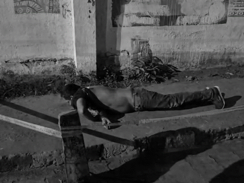 पटना में पुलिस मुख्यालय के पास मिली डेड बॉडी:सचिवालय SDPO मौके पर पहुंचकर कर रहीं जांच, युवक ने ब्लू टी-शर्ट-जींस पहनी है