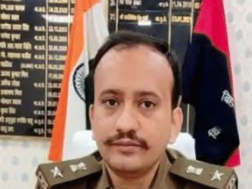 पटना SSP के पास 80 लाख का फ्लैट:SP परिचय की पत्नी पहनती हैं 1 करोड़ के गहने, जानिए IPS कहां लगाते हैं पैसे