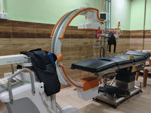 पटना के LNJP ट्रॉमा सेंटर में सर्जिकल सेवाएं शुरू:ट्रायल फेज में 25 ऑपरेशन सफल, 15 दिन में पूरी तरह ऑपरेशनल; मरीजों को मिलेगा बेहतर इलाज