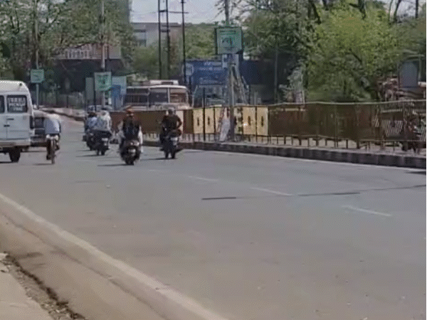 जबलपुर में पारा 42.5 डिग्री, 3 साल का रिकॉर्ड टूटा:एमपी के नौगांव में पारा 44.3°C; भोपाल, इंदौर-ग्वालियर में भी तेज तपिश