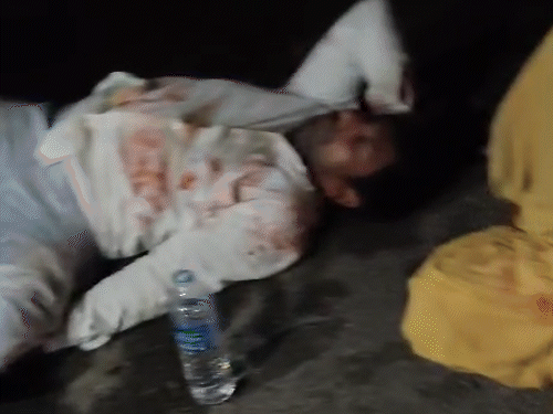 गिरिडीह में जमीन विवाद; महिला सहित 12 घायल:CCTV तोड़ने के प्रयास से भड़का विवाद, देखते ही देखते चलने लगा लाठी-डंडा