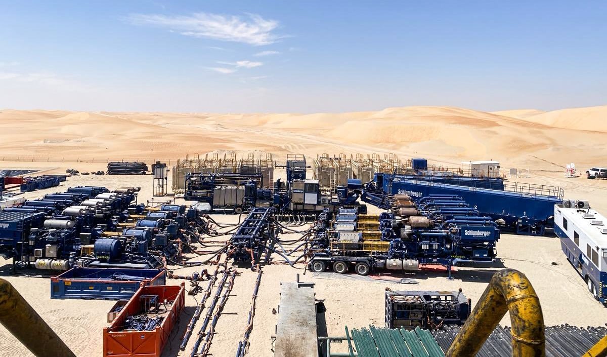 कच्चे तेल की ‘महा-उछाल’: ₹10,888 के रिकॉर्ड स्तर पर पहुँचा भाव, पश्चिम एशिया संकट और होर्मुज जलडमरूमध्य ने बढ़ाई चिंता