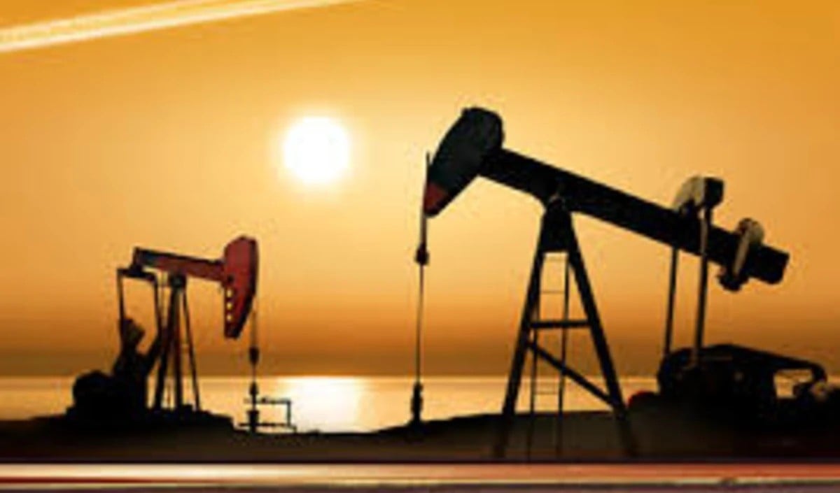 Crude Oil Price में बड़ी गिरावट, America-Iran में सुलह के संकेतों से दुनिया को मिली राहत