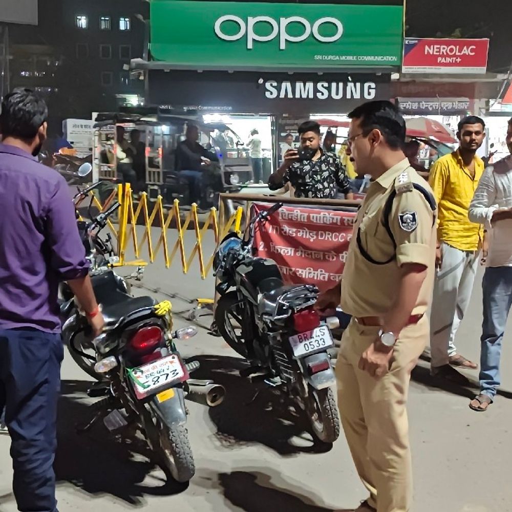 बक्सर पुलिस ने 131 अभियुक्तों को किया गिरफ्तार:3 दिन के अभियान में 3.62 लाख रुपए का जुर्माना वसूला, 165 मामलों में निष्पादन की कार्रवाई