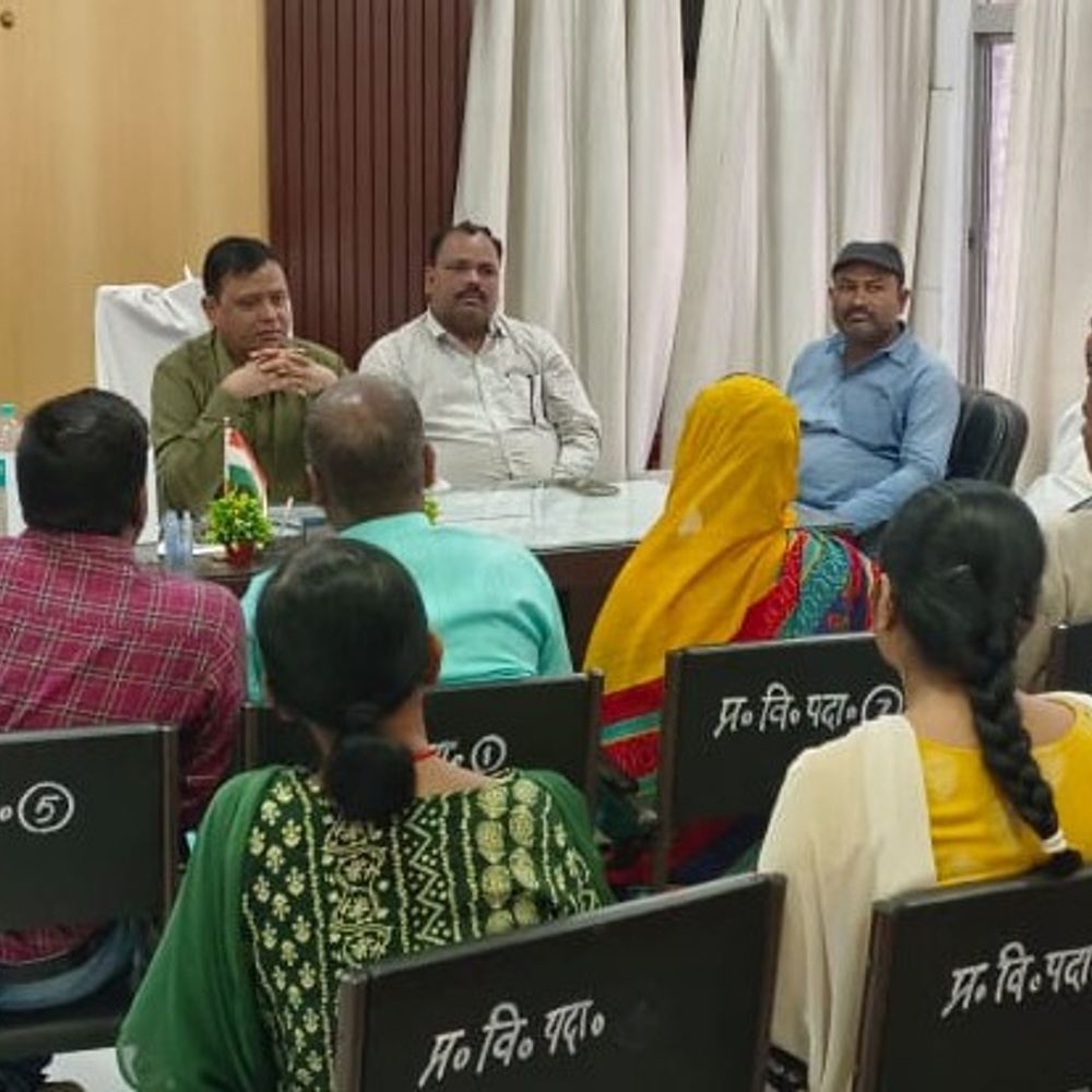 रहिका प्रखंड कार्यालय में बाल संरक्षण समिति की बैठक:बाल विवाह, श्रम, मजदूरी और तस्करी पर चर्चा की गई