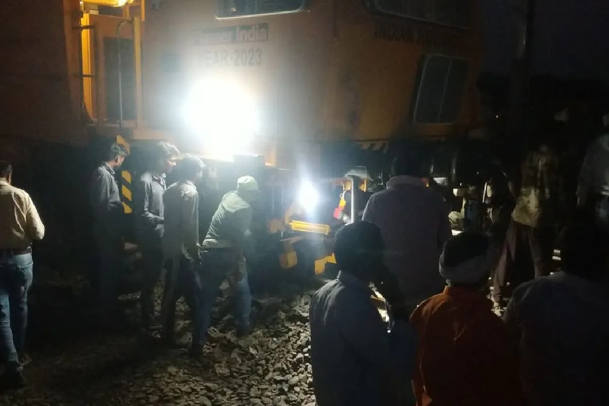 Breaking: एमपी में रेल यातायात ठप, कई यात्री ट्रेनें रोकी गईं, ये है कारण