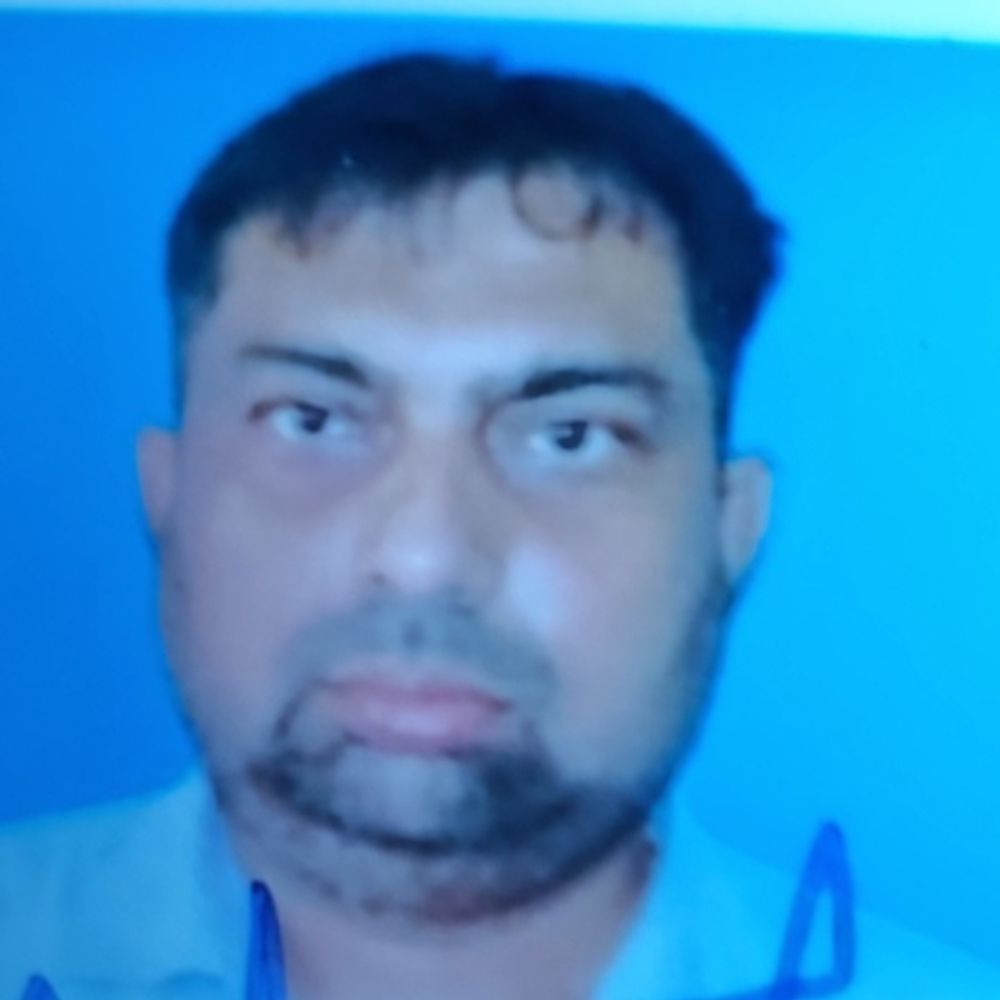 पटना में छड़ गिट्टी व्यवसायी को मारी गोली:अपार्टमेंट की सीढ़ियों पर 2 राउंड फायरिंग, रुबन हॉस्पिटल में भर्ती; श्याम रजक मिलने पहुंचे