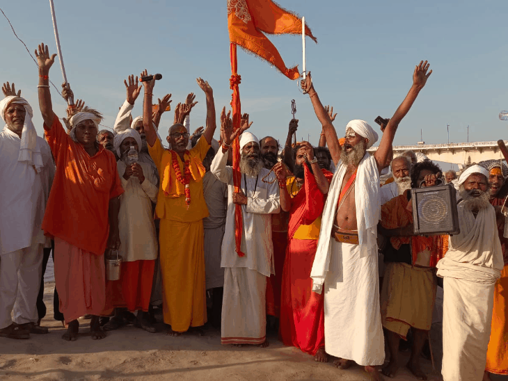 अयोध्या के 3 स्थानों से 84 कोसी परिक्रमा रवाना हुई:रात्रि विश्राम के बाद 3 अप्रैल को मखौड़ा धाम बस्ती से आरंभ होगी