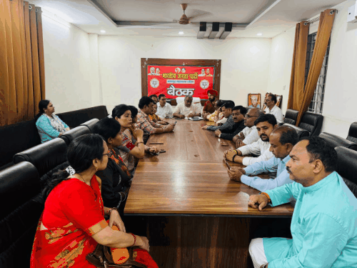 अंबेडकर जयंती को लेकर BJP की बैठक:प्रतिमा स्थल पर स्वच्छता अभियान और दीपोत्सव के कार्यक्रम होंगे, कानपुर में मण्डल और बूथ स्तर पर टीम बनाई