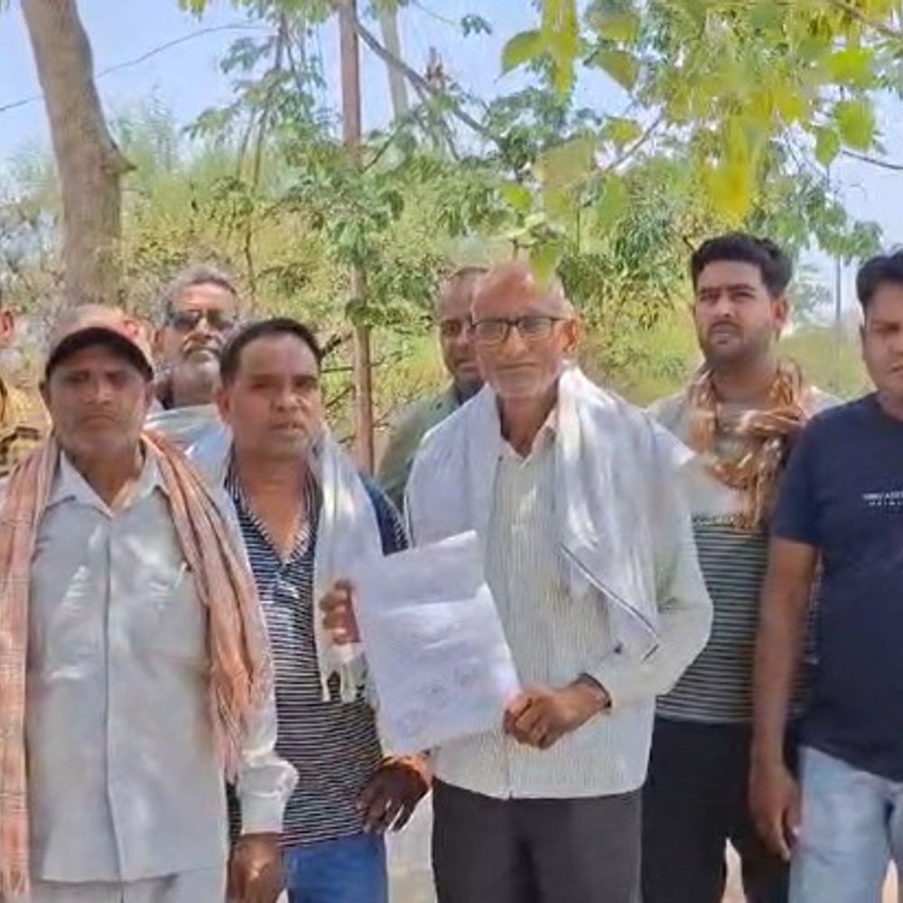 रसूखदारों ने बंद किया रास्ता, अवैध-प्लाटिंग बताकर चलाया बुलडोजर:बिलासपुर में किसानों ने निगम की कार्रवाई पर उठाए सवाल, कहा- औने-पौने दाम में मांग रहे जमीन